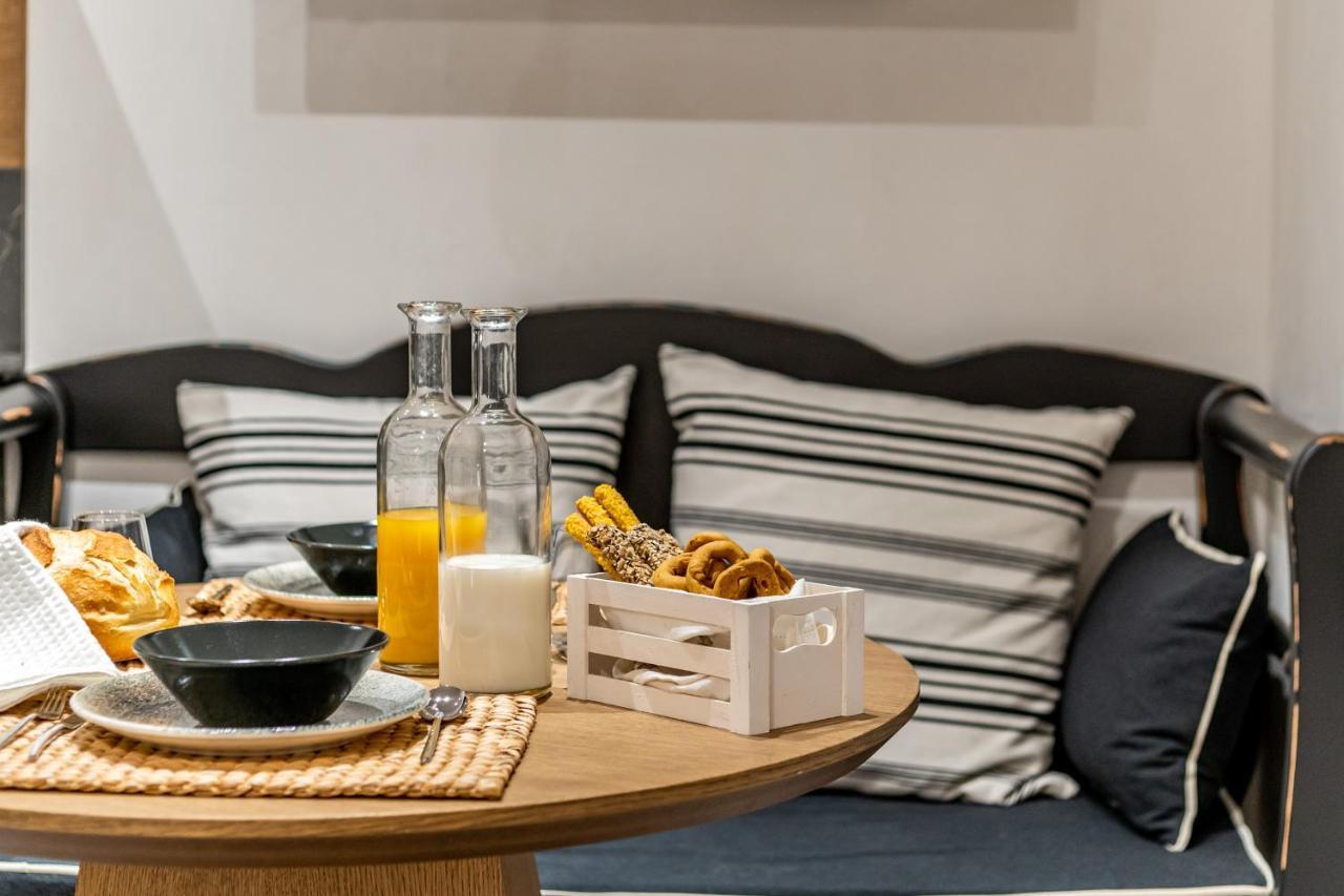 ثيرا Amer Suites المظهر الخارجي الصورة