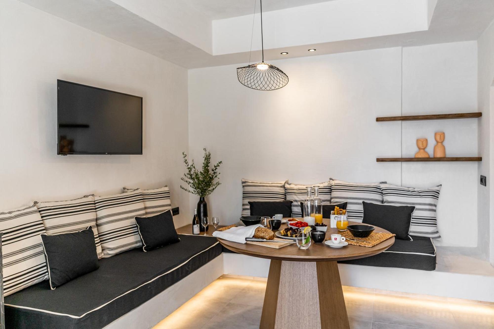 ثيرا Amer Suites الغرفة الصورة